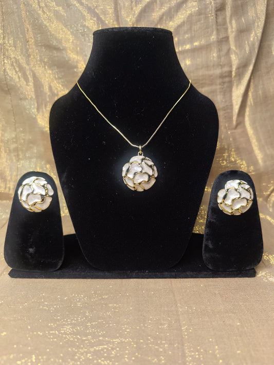 The Elara Set